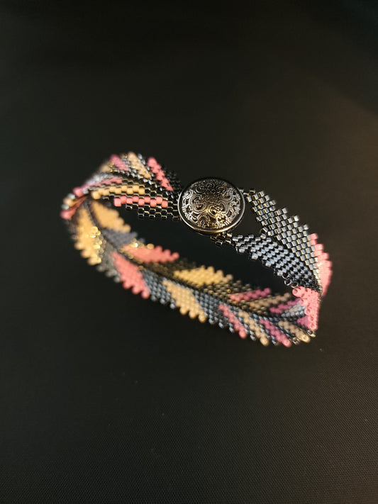 Feather Bracelet - Light Pink & Pink