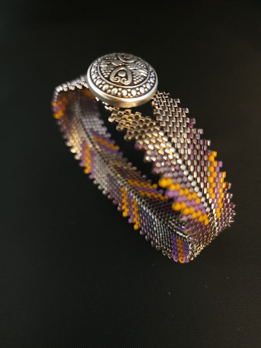 Feather Bracelet - Gold & Mauve