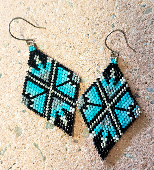 Black & Turquoise Diamonds