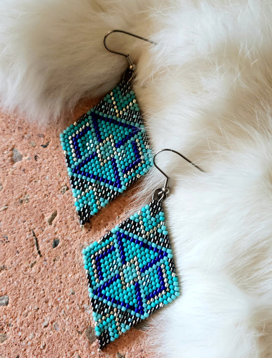 Turquoise & Navy Diamonds